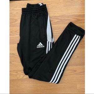 Adidas black warm up sweats ⚽️